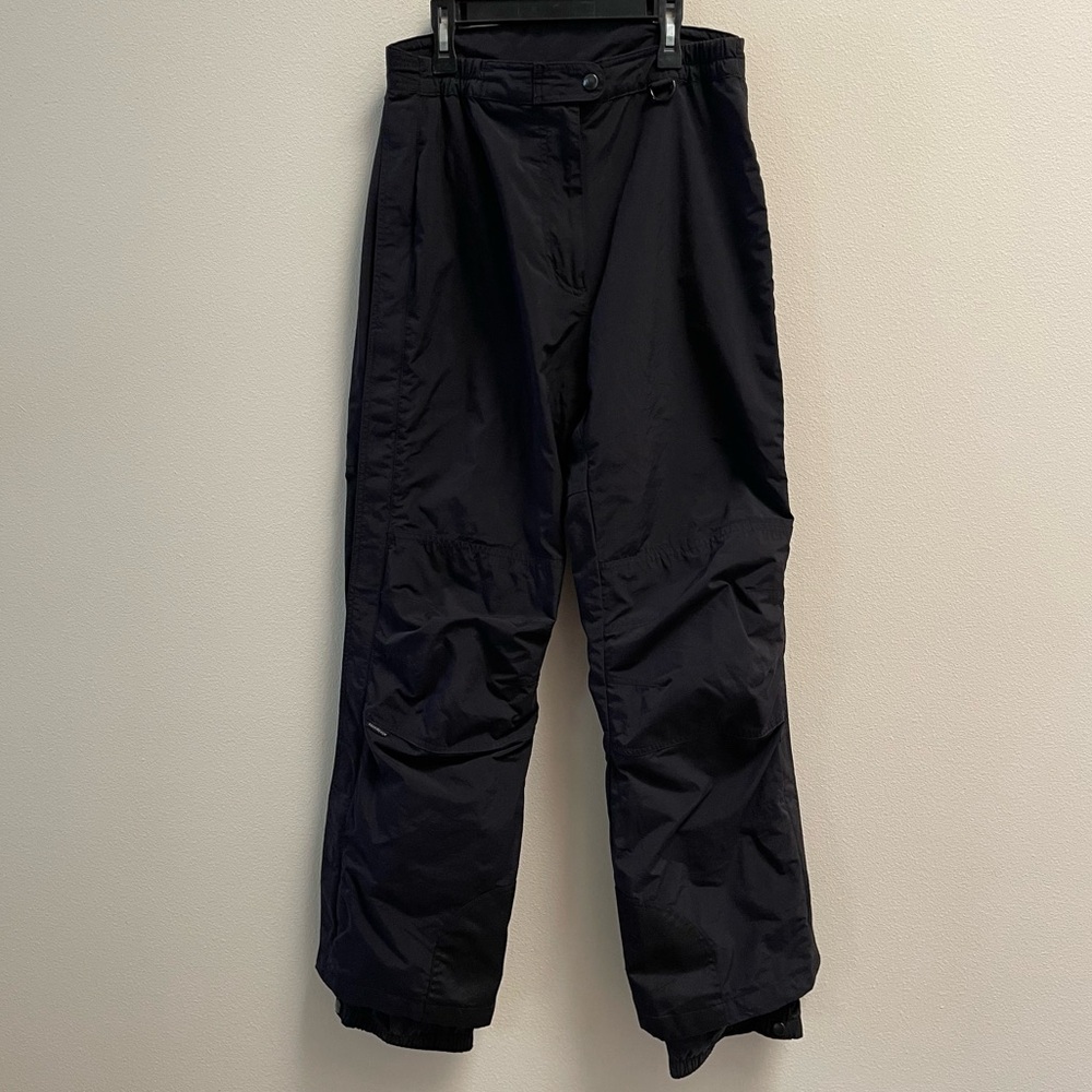 Obermeyer womens straight leg ski/snowboard pants with full side zip size 10